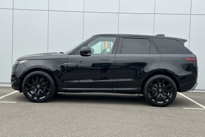 2024 Land Rover Range Rover Sport SE