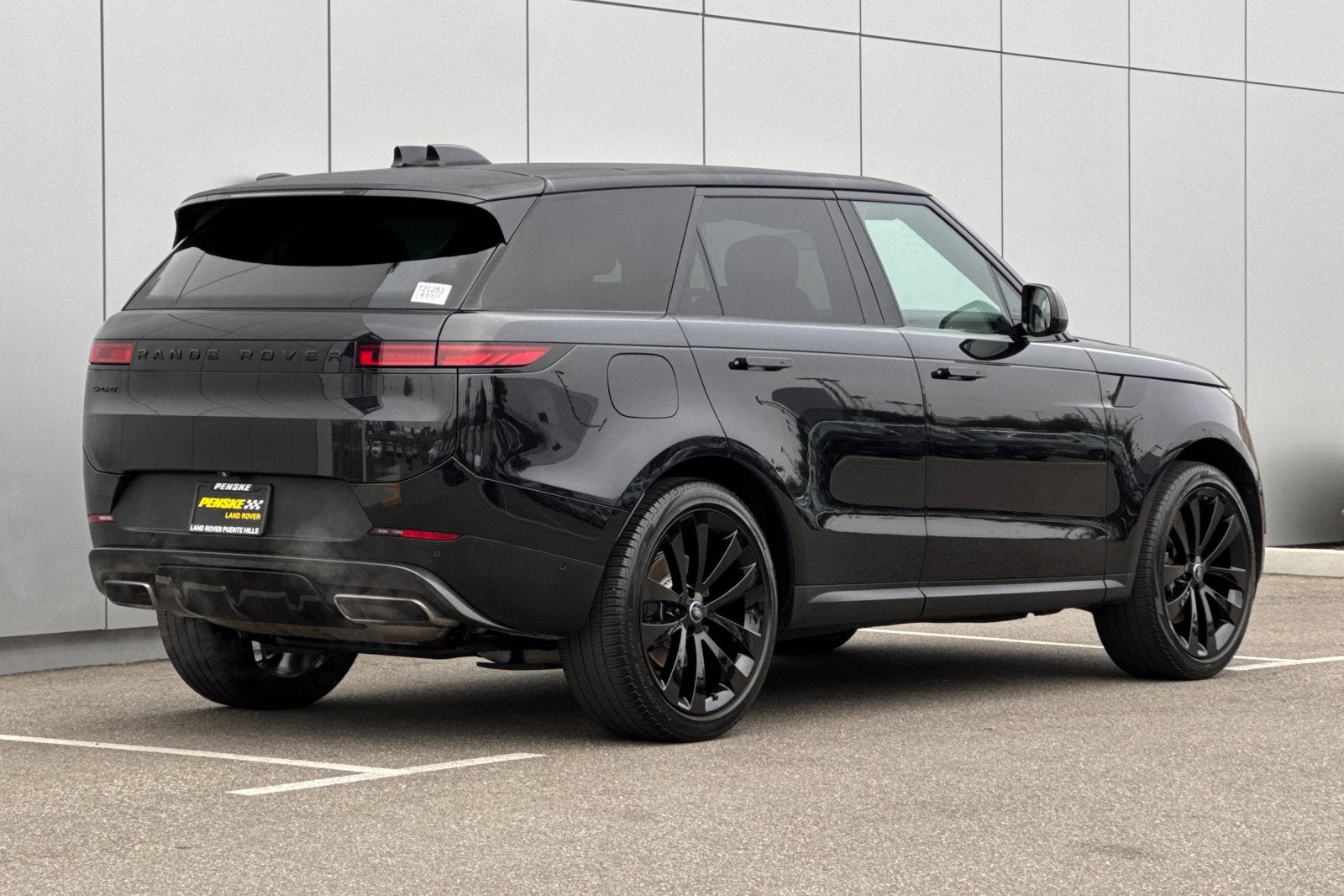 2024 Land Rover Range Rover Sport SE