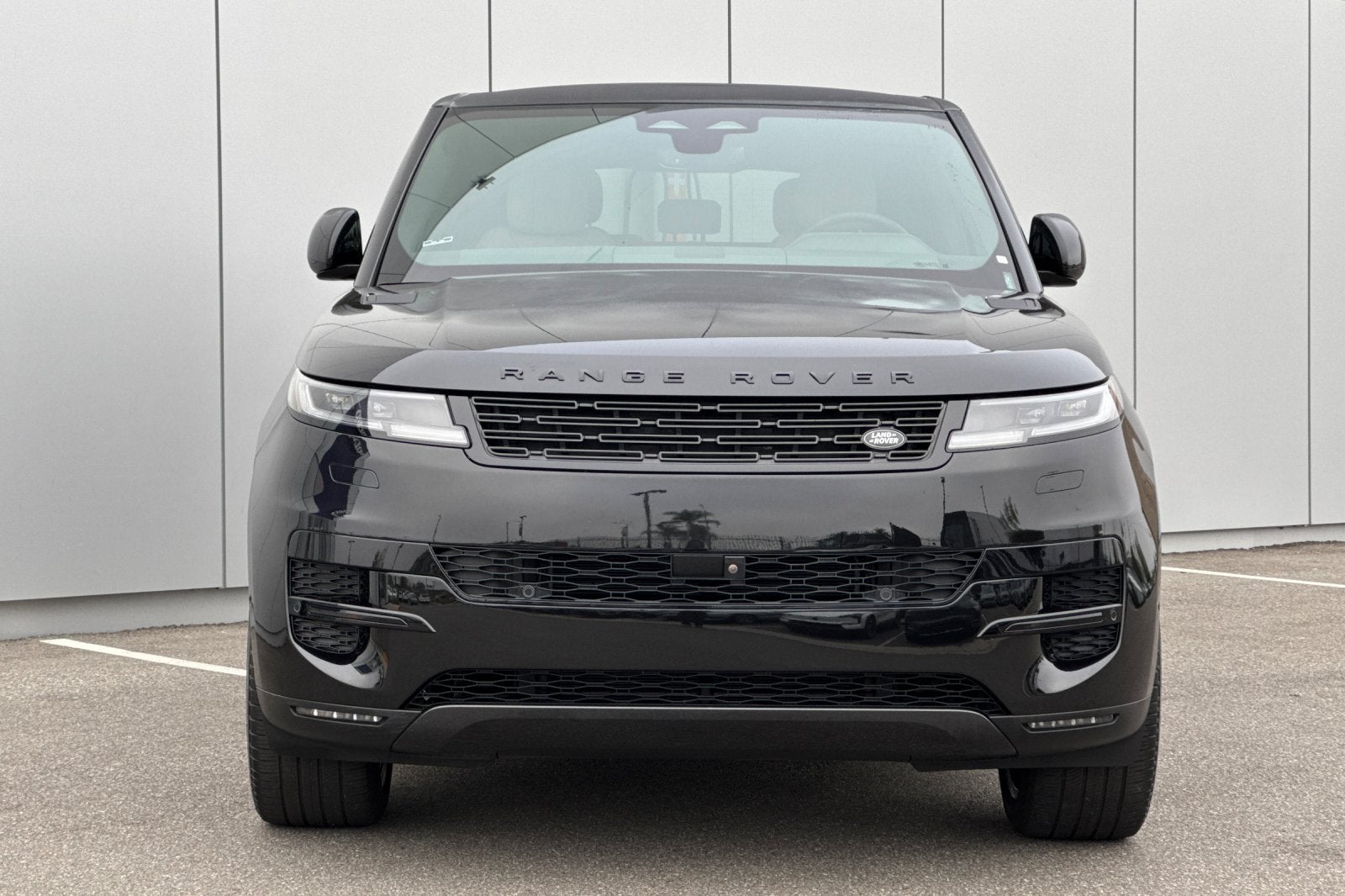 2024 Land Rover Range Rover Sport SE