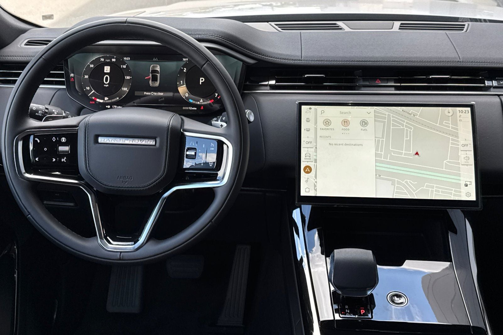 2026 Land Rover Range Rover Sport SE