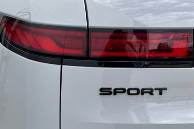 2026 Land Rover Range Rover Sport SE