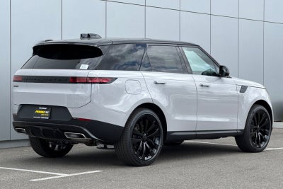 2026 Land Rover Range Rover Sport SE