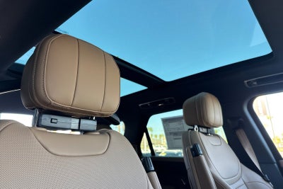 2026 Land Rover Range Rover Sport SE