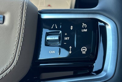 2026 Land Rover Range Rover Sport SE