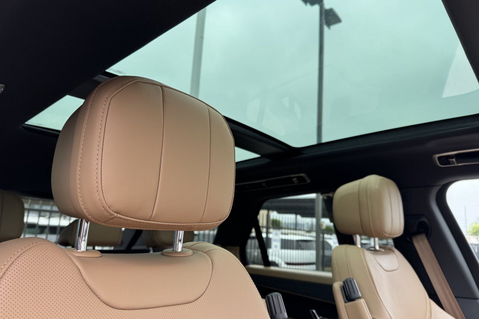 2023 Land Rover Range Rover Sport SE