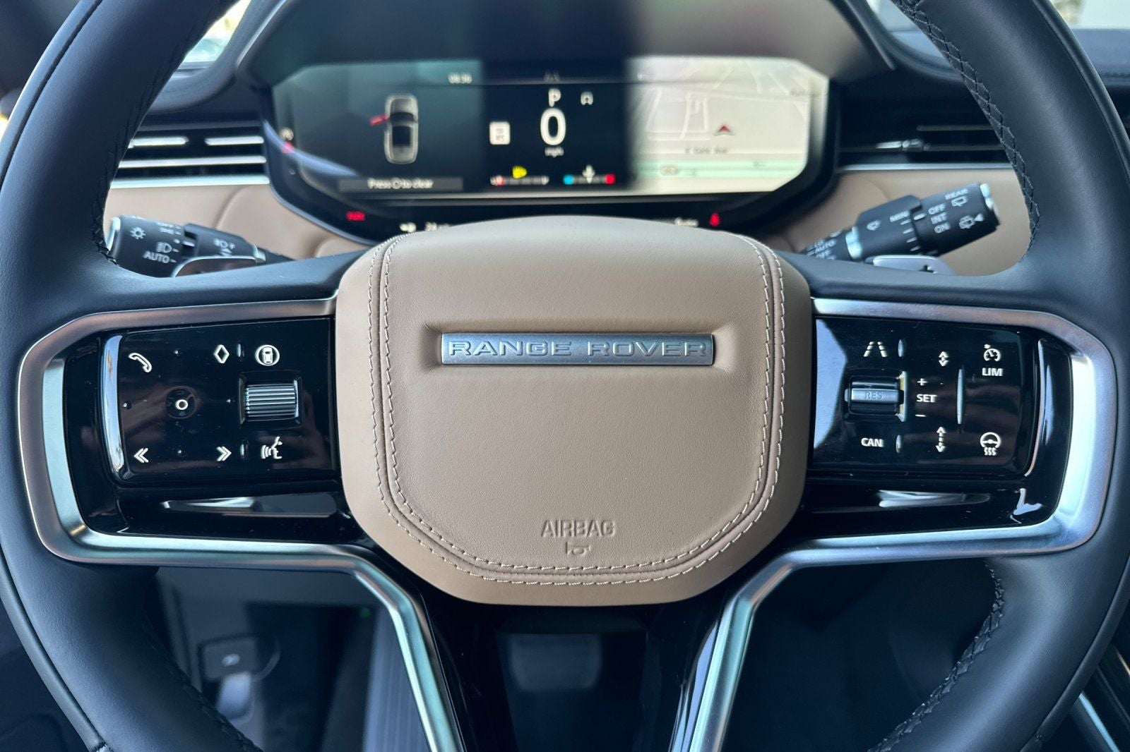 2026 Land Rover Range Rover Sport SE
