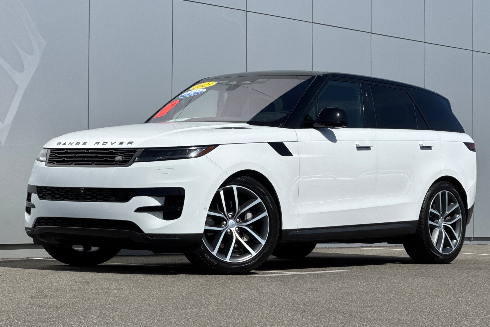2023 Land Rover Range Rover Sport SE