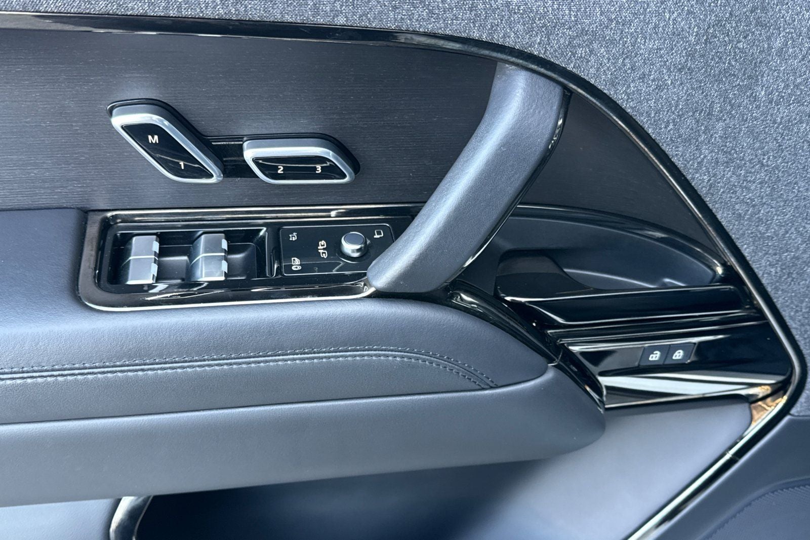 2023 Land Rover Range Rover Sport SE