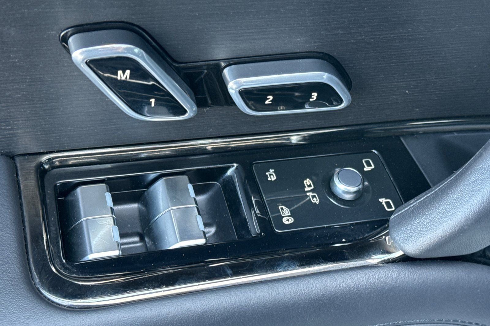 2023 Land Rover Range Rover Sport SE