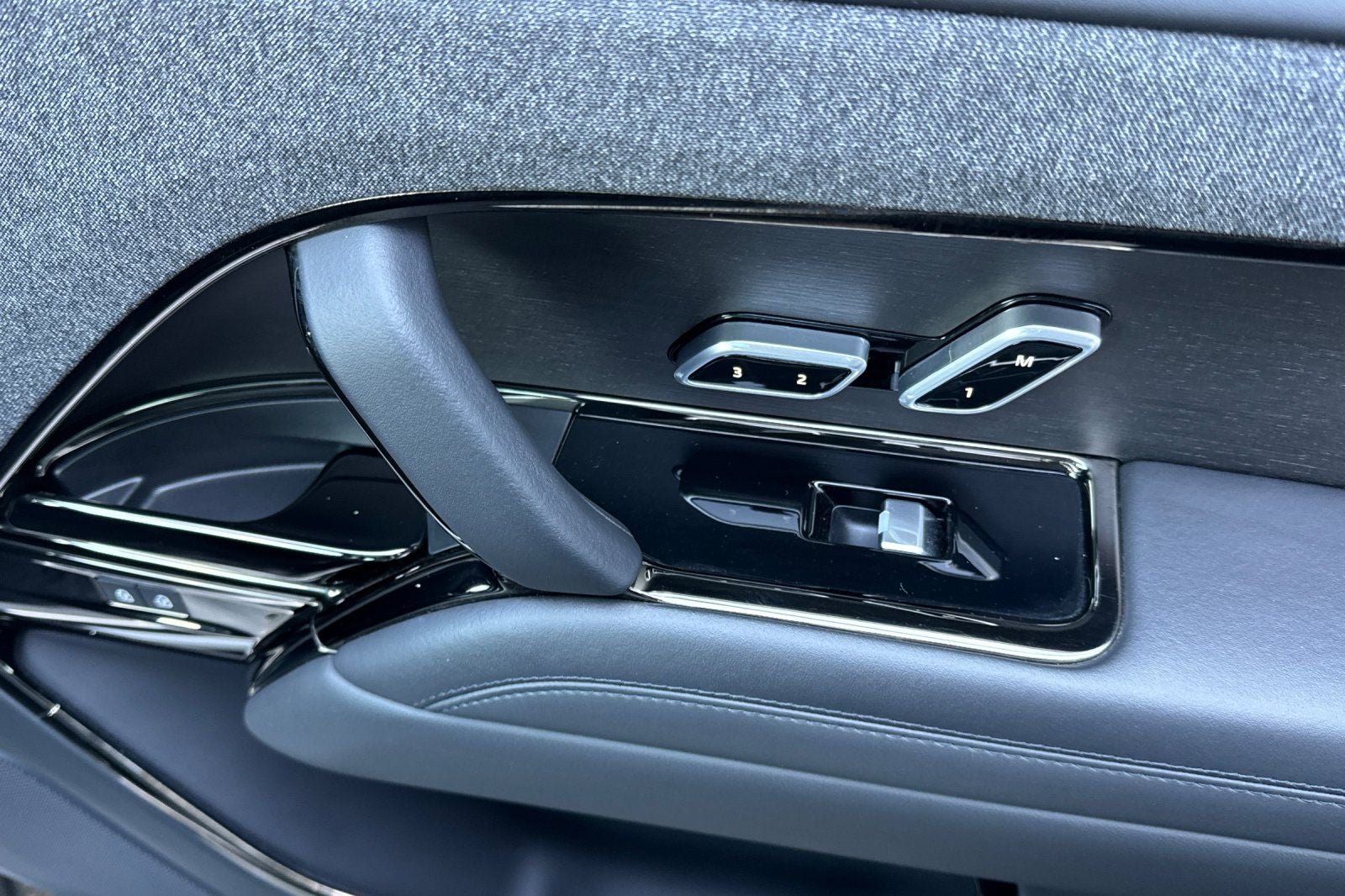 2023 Land Rover Range Rover Sport SE