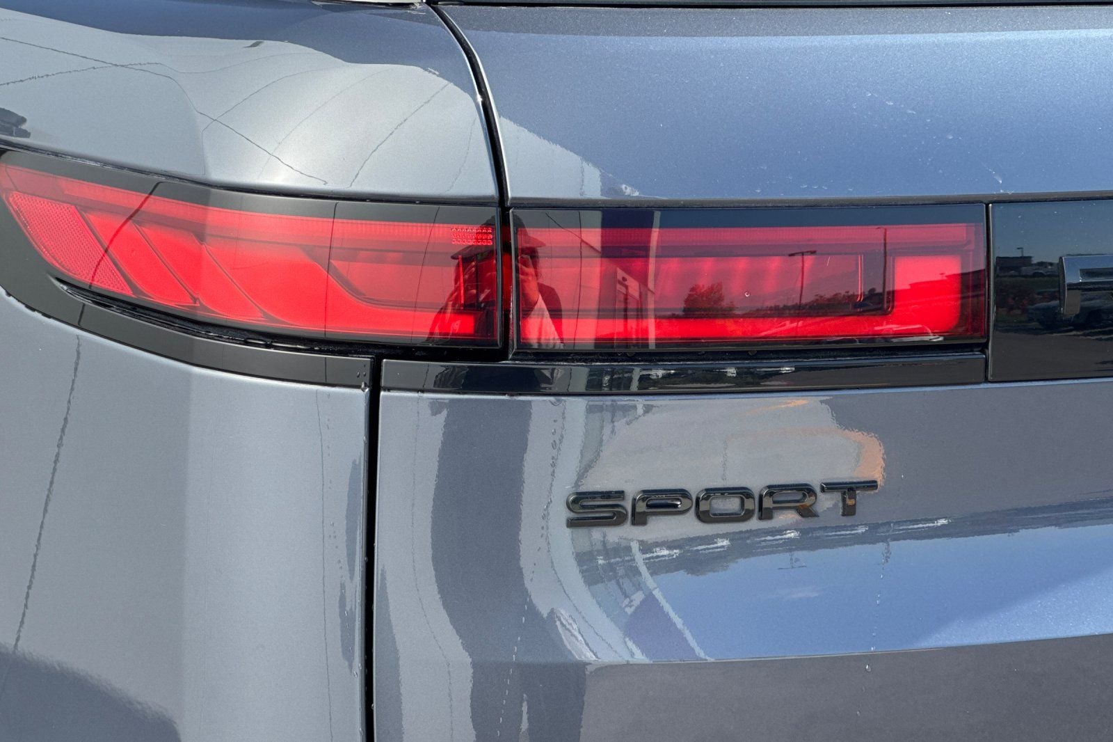 2023 Land Rover Range Rover Sport SE