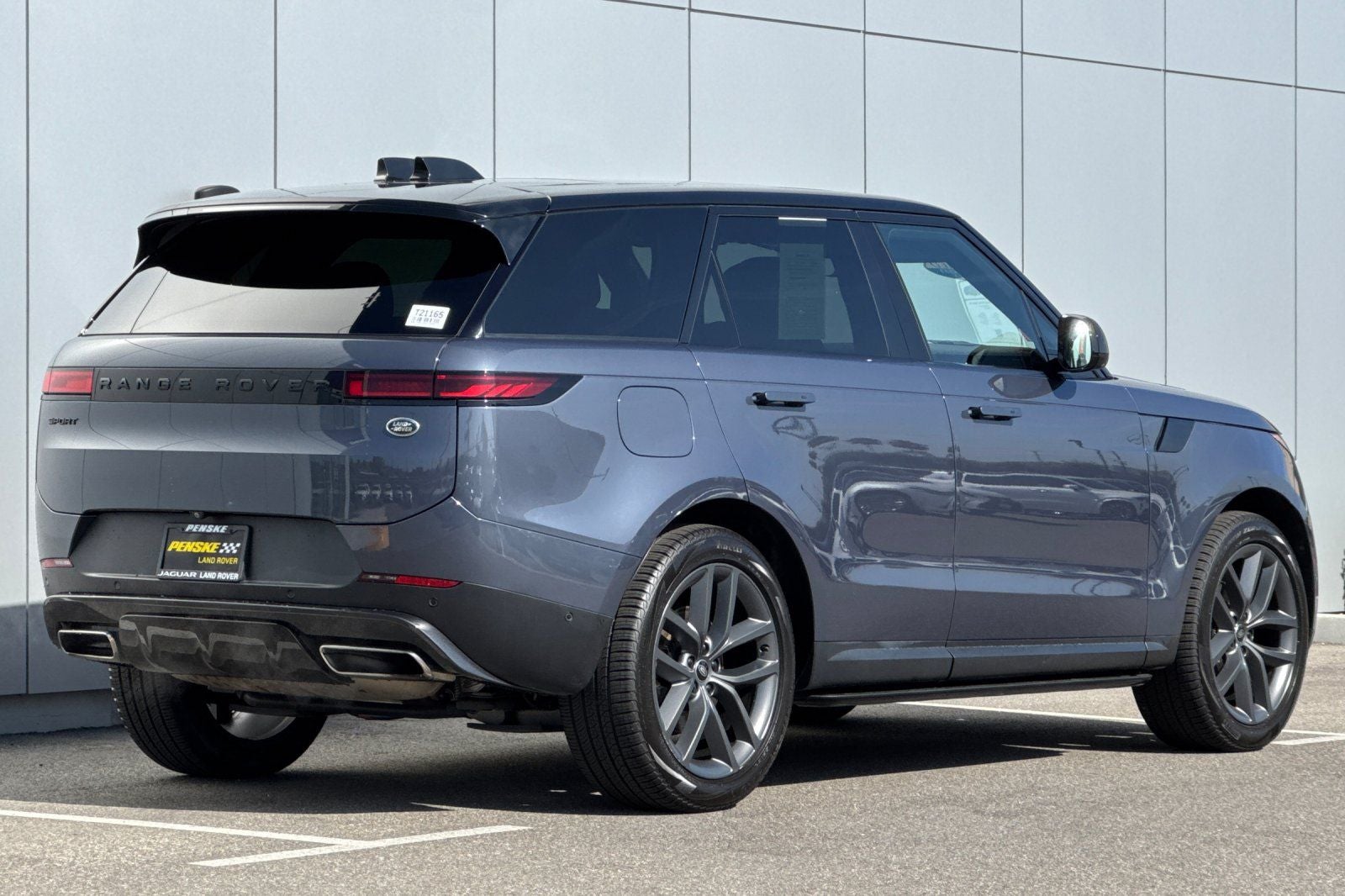 2023 Land Rover Range Rover Sport SE