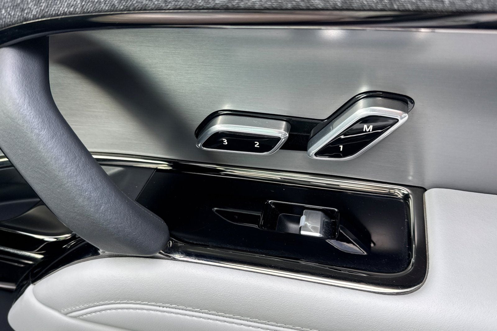 2023 Land Rover Range Rover Sport SE