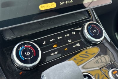 2023 Land Rover Range Rover Sport SE