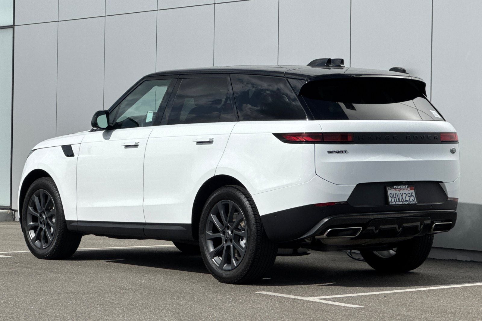 2023 Land Rover Range Rover Sport SE