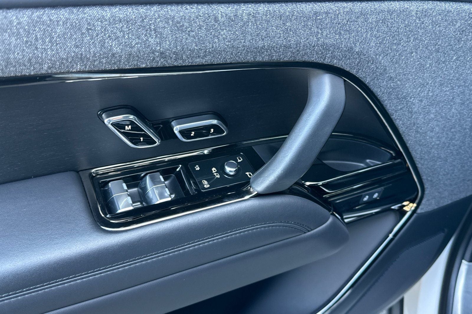 2024 Land Rover Range Rover Sport SE