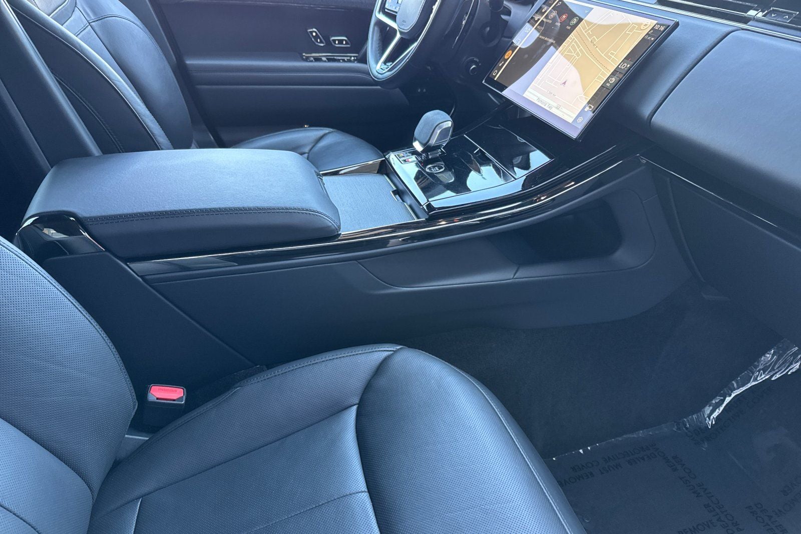 2024 Land Rover Range Rover Sport SE