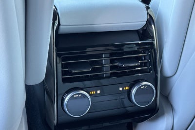 2026 Land Rover Range Rover Sport SE