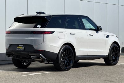 2026 Land Rover Range Rover Sport SE