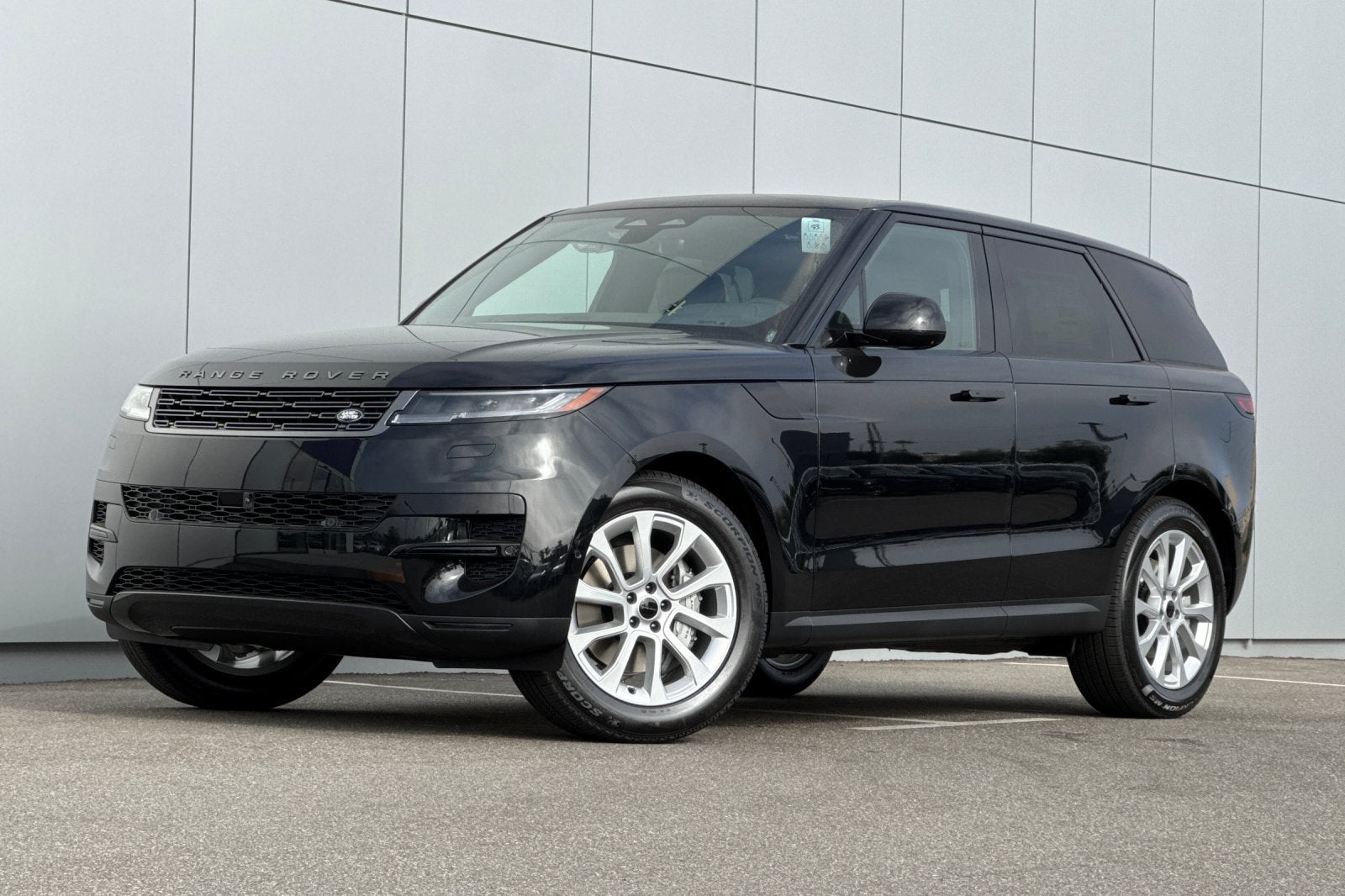 2027 Land Rover Range Rover Sport SE