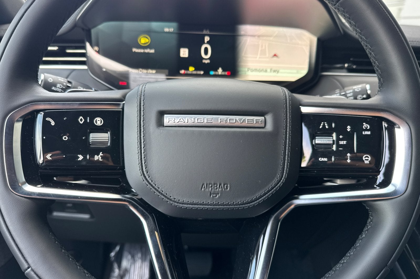 2027 Land Rover Range Rover Sport SE