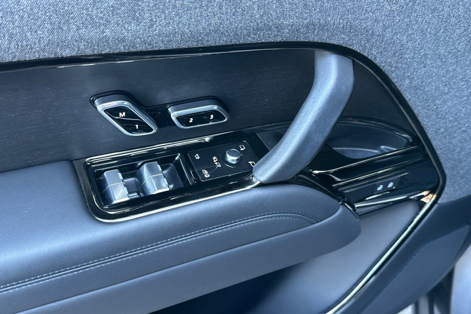 2023 Land Rover Range Rover Sport SE