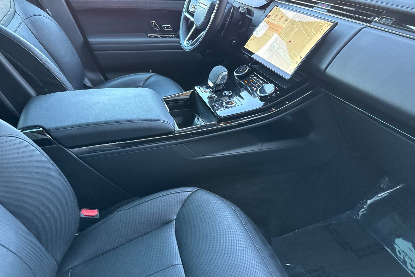 2023 Land Rover Range Rover Sport SE