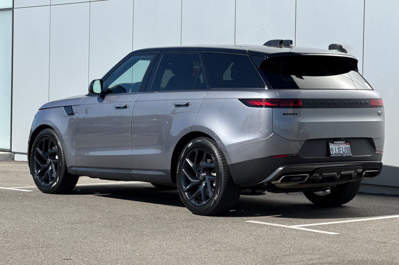 2023 Land Rover Range Rover Sport SE