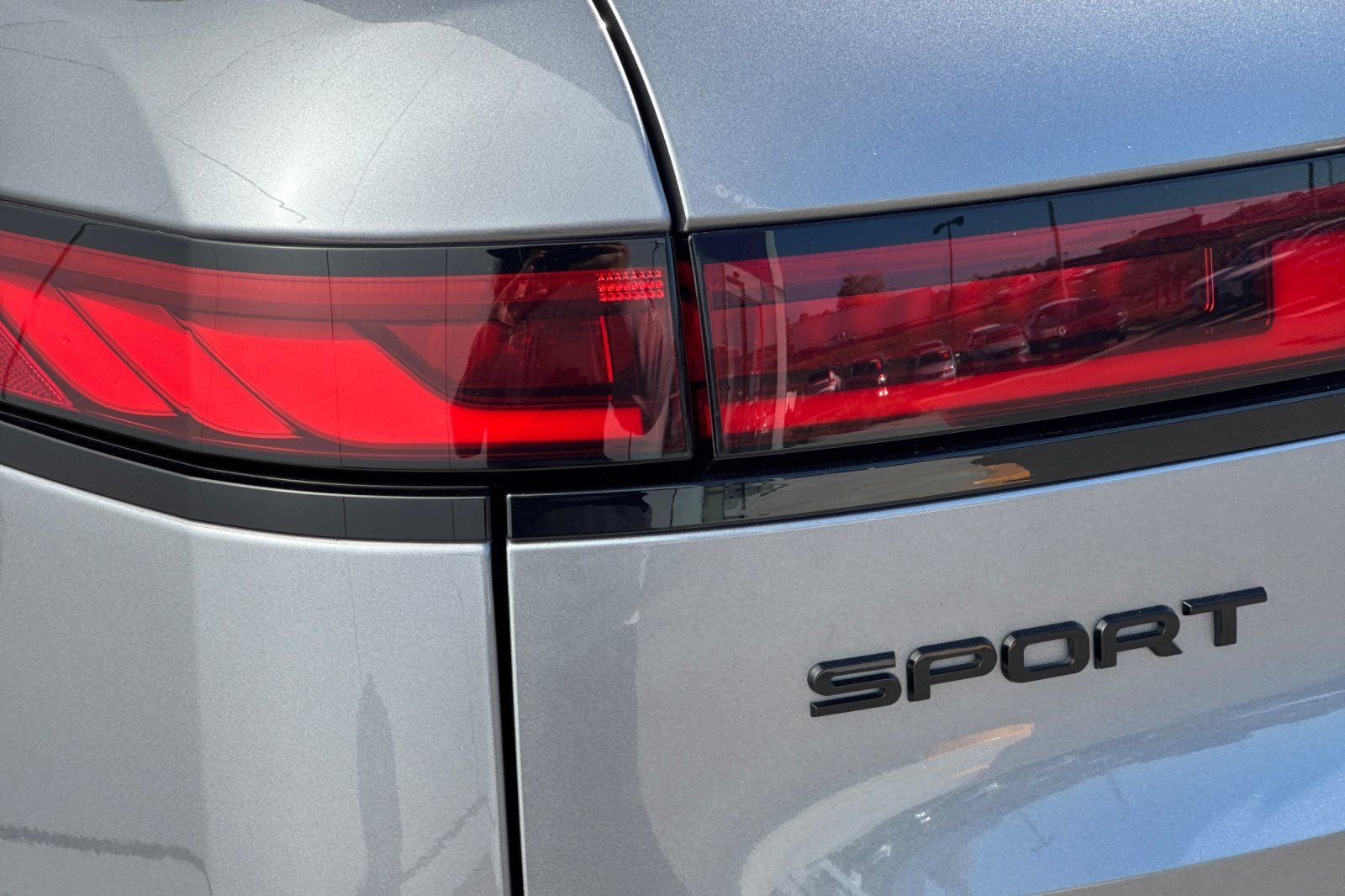 2023 Land Rover Range Rover Sport SE