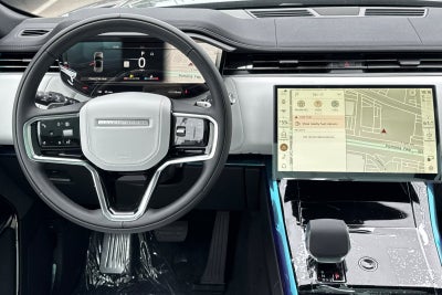 2026 Land Rover Range Rover Sport SE