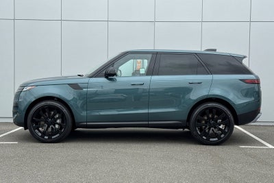2026 Land Rover Range Rover Sport SE
