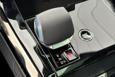 2026 Land Rover Range Rover Sport SE