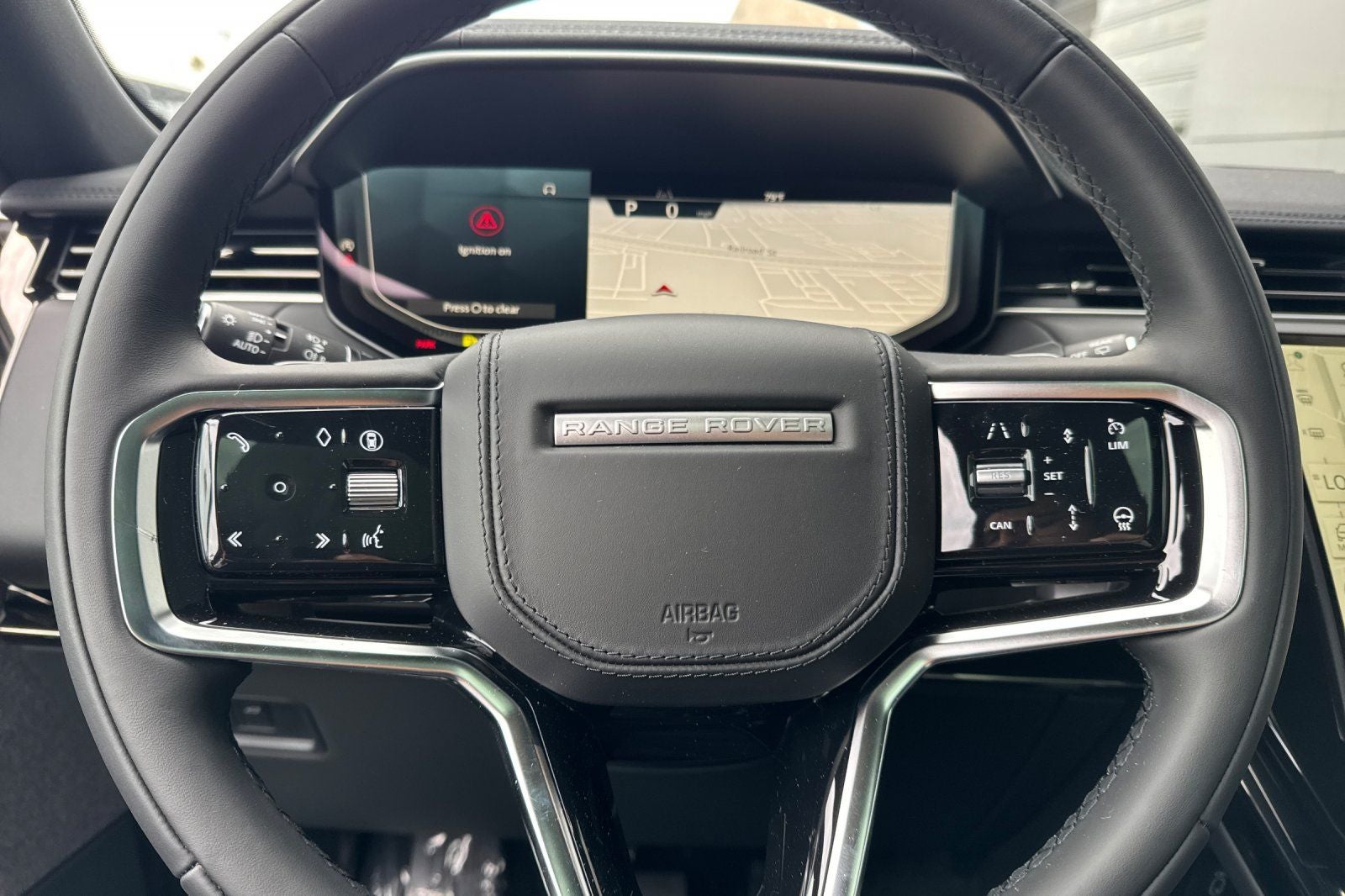 2026 Land Rover Range Rover Sport SE