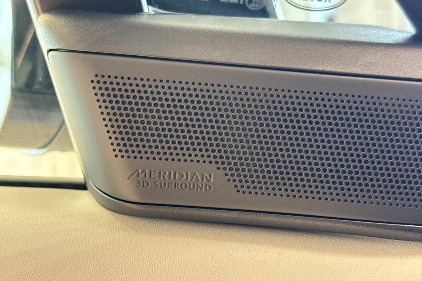 2026 Land Rover Range Rover Sport SE