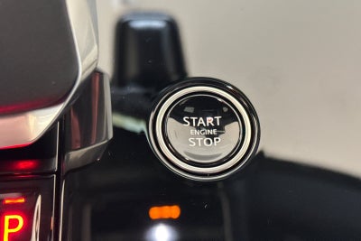 2026 Land Rover Range Rover Sport SE