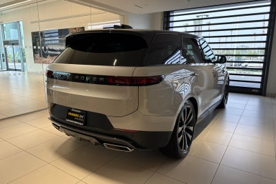 2026 Land Rover Range Rover Sport SE