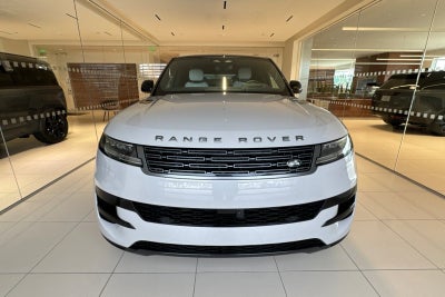 2026 Land Rover Range Rover Sport SE