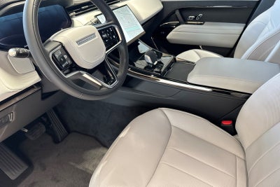 2026 Land Rover Range Rover Sport SE