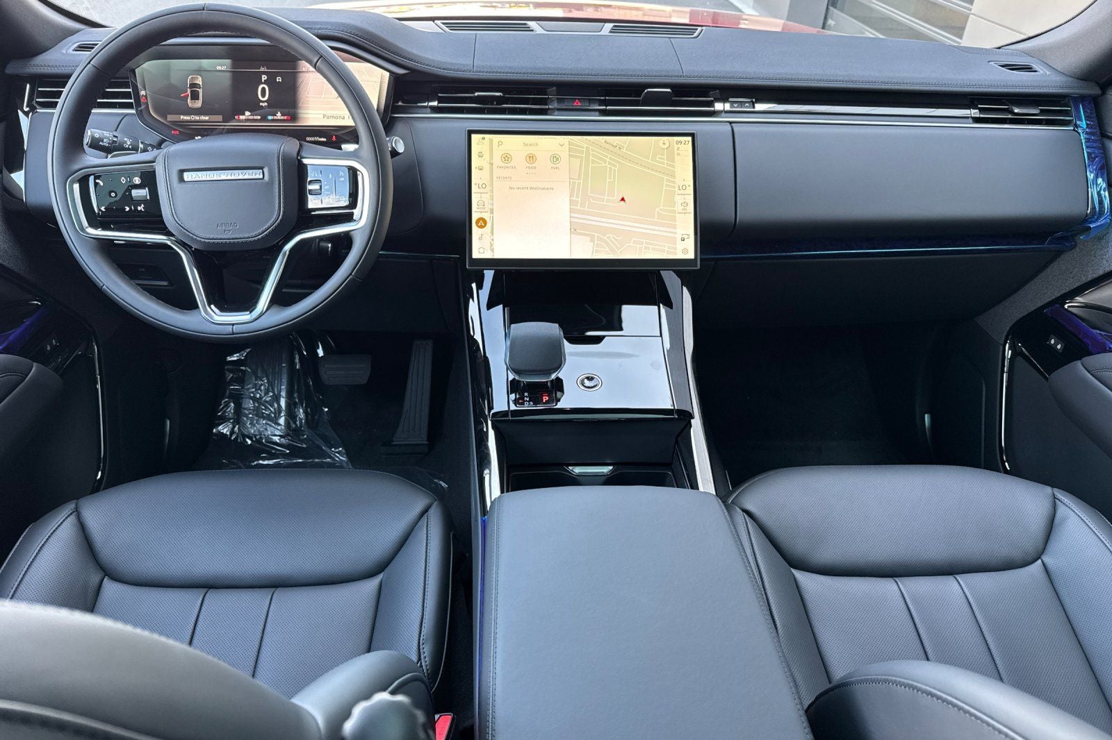 2026 Land Rover Range Rover Sport SE