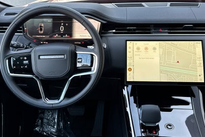 2026 Land Rover Range Rover Sport SE