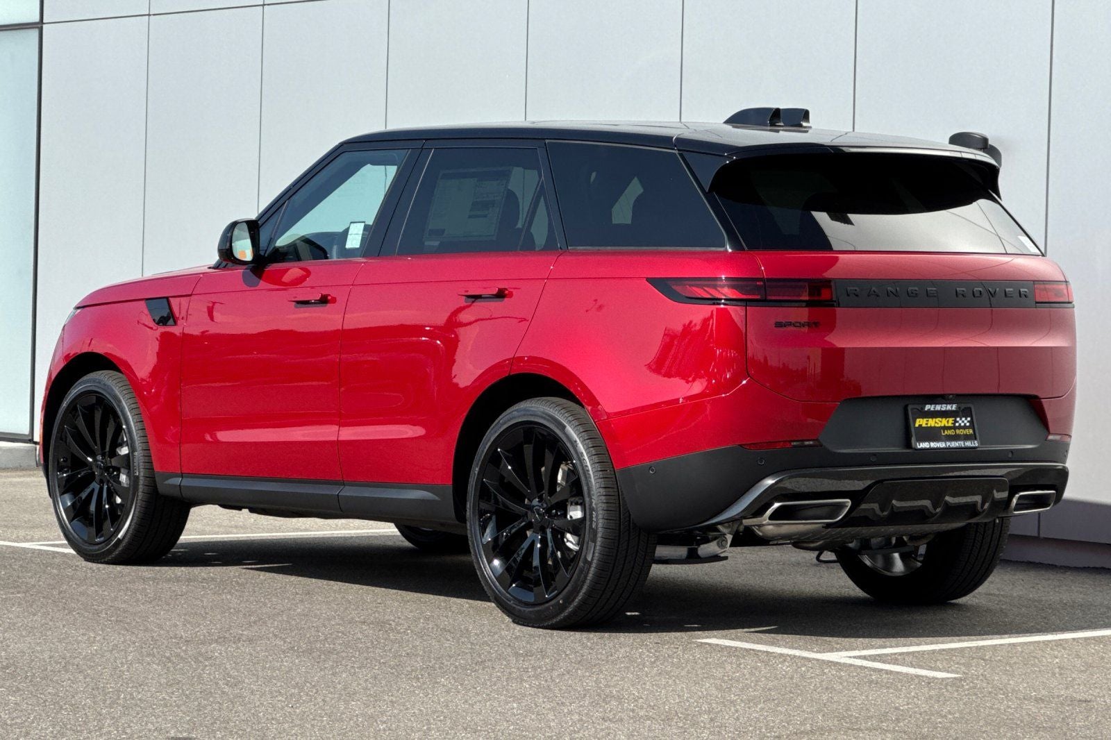 2026 Land Rover Range Rover Sport SE