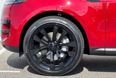 2026 Land Rover Range Rover Sport SE