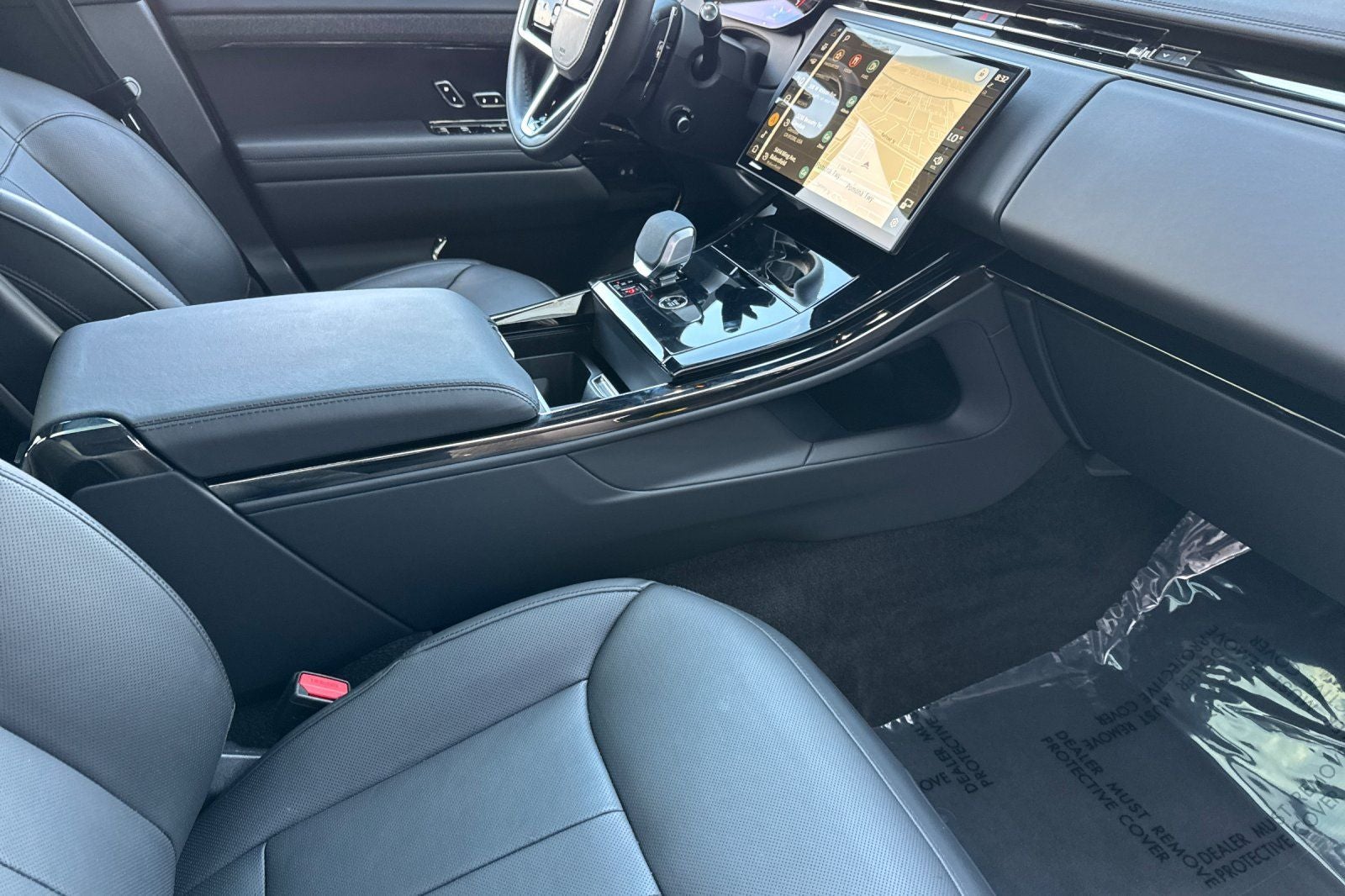 2024 Land Rover Range Rover Sport SE