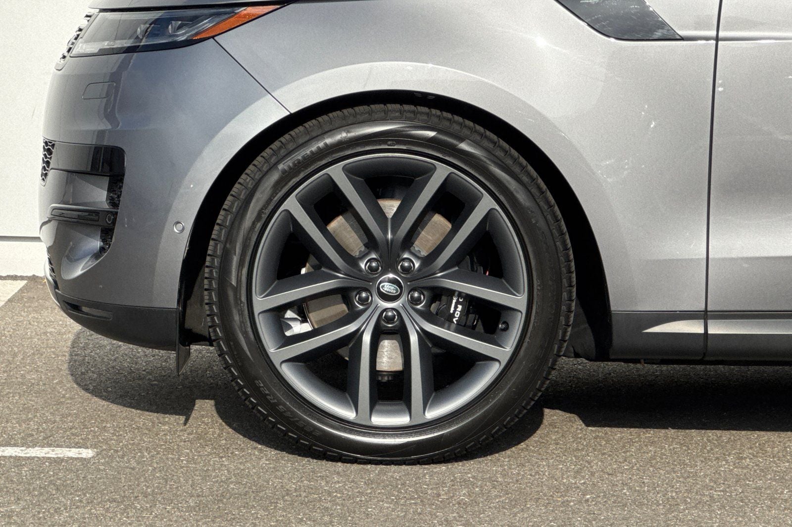 2024 Land Rover Range Rover Sport SE