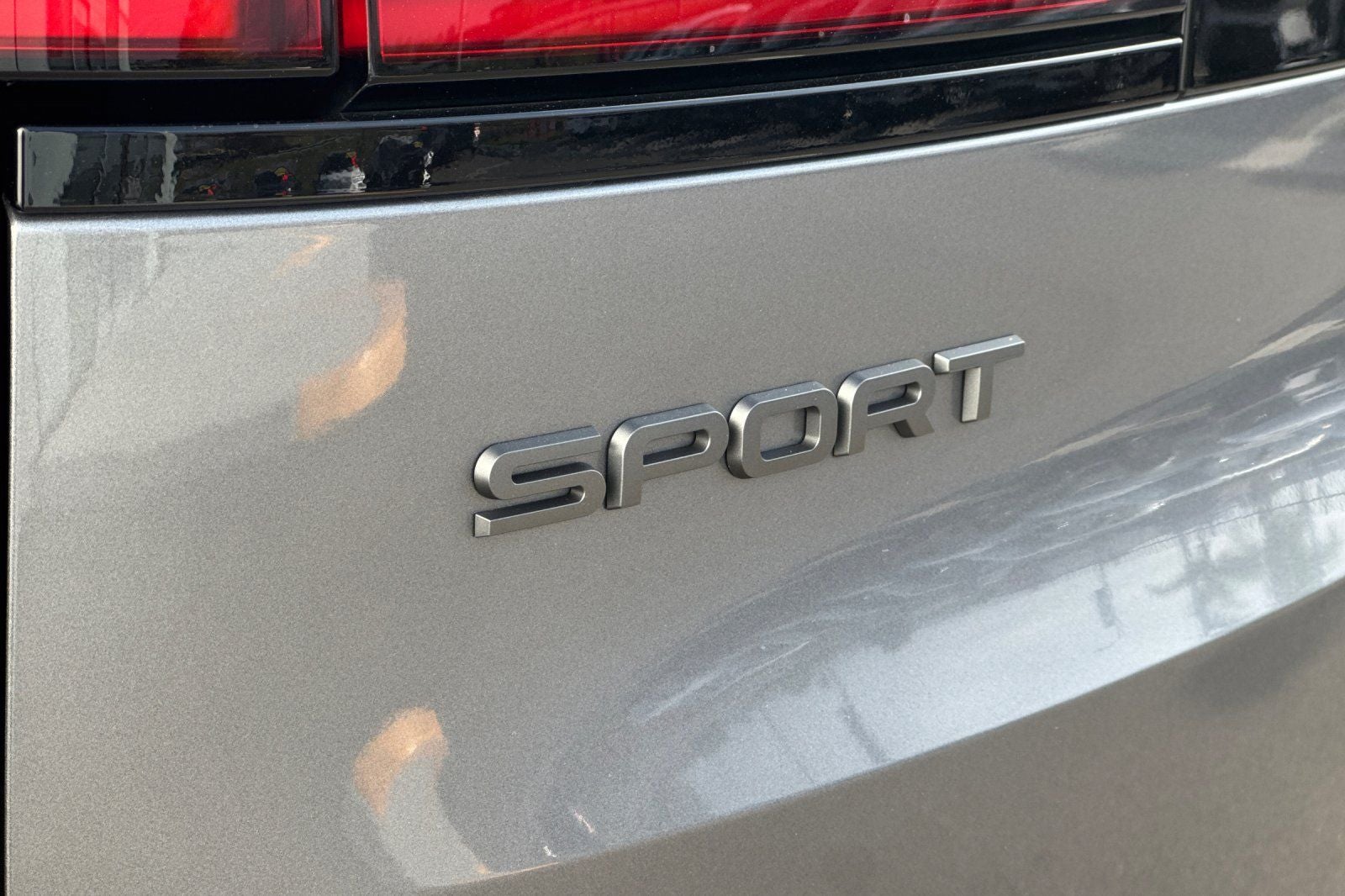 2024 Land Rover Range Rover Sport SE