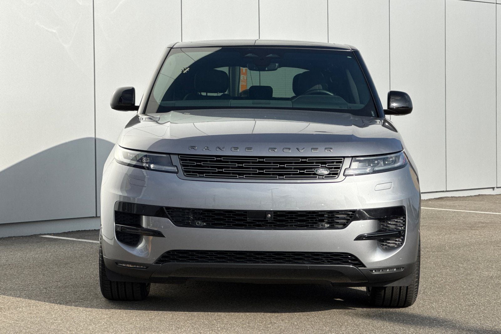 2024 Land Rover Range Rover Sport SE