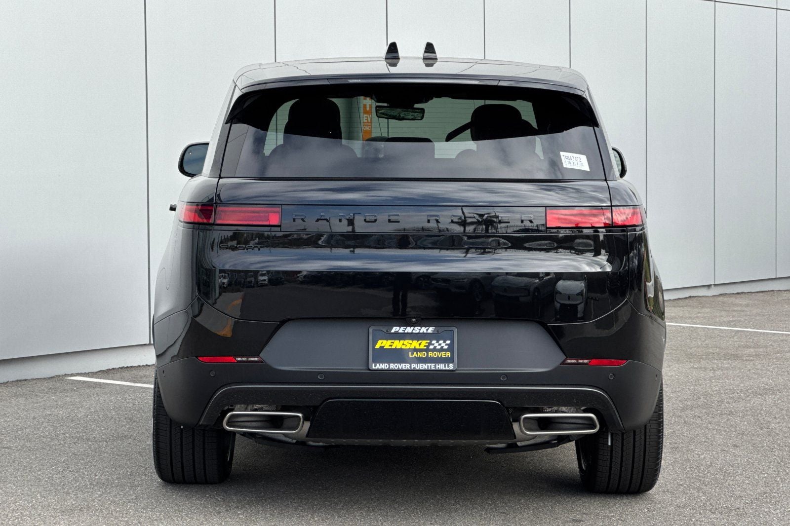 2026 Land Rover Range Rover Sport SE