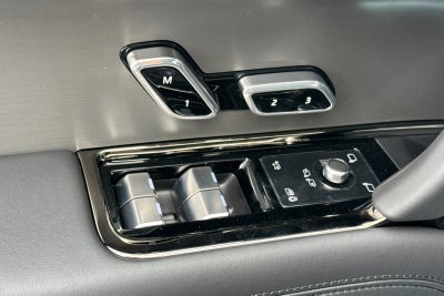 2026 Land Rover Range Rover Sport SE