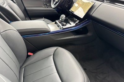 2026 Land Rover Range Rover Sport SE