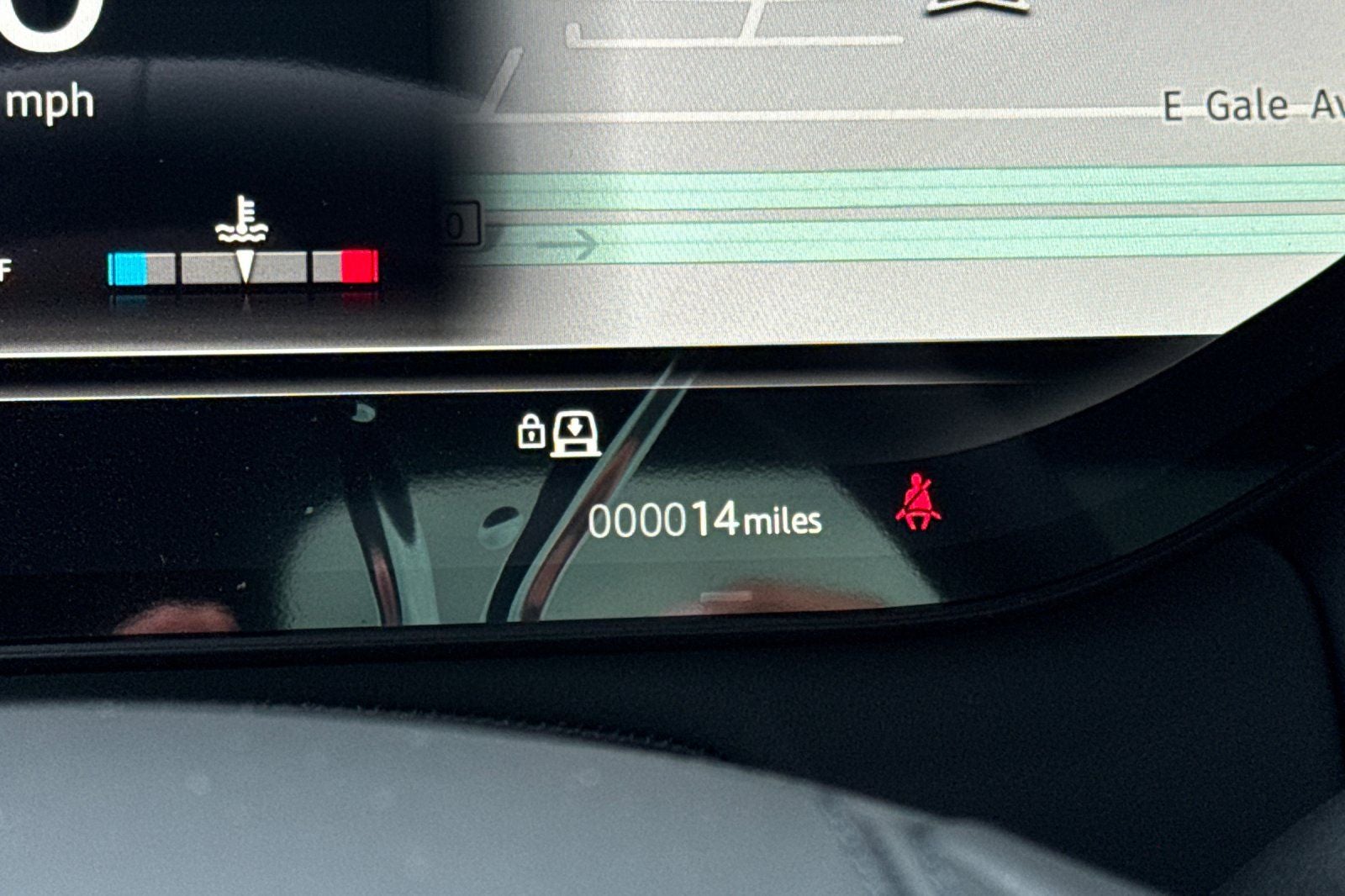 2026 Land Rover Range Rover Sport SE